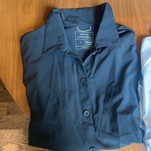 BUNDLE of 3 Wayre Women's Button-Up Crop (Size Small)
